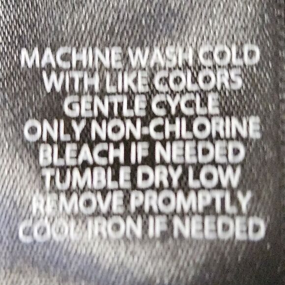 Torrid New Classic Fit Cozy Skulls Fleece Crew Neck Raglan Sweatshirt 1X - Picture 11 of 16